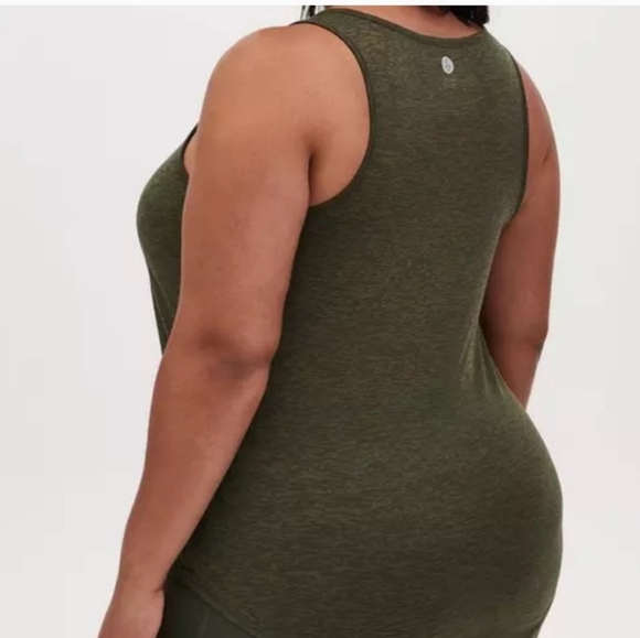 Torrid Active Green Burnout Boss Up Tank Top 2X - Picture 3 of 9